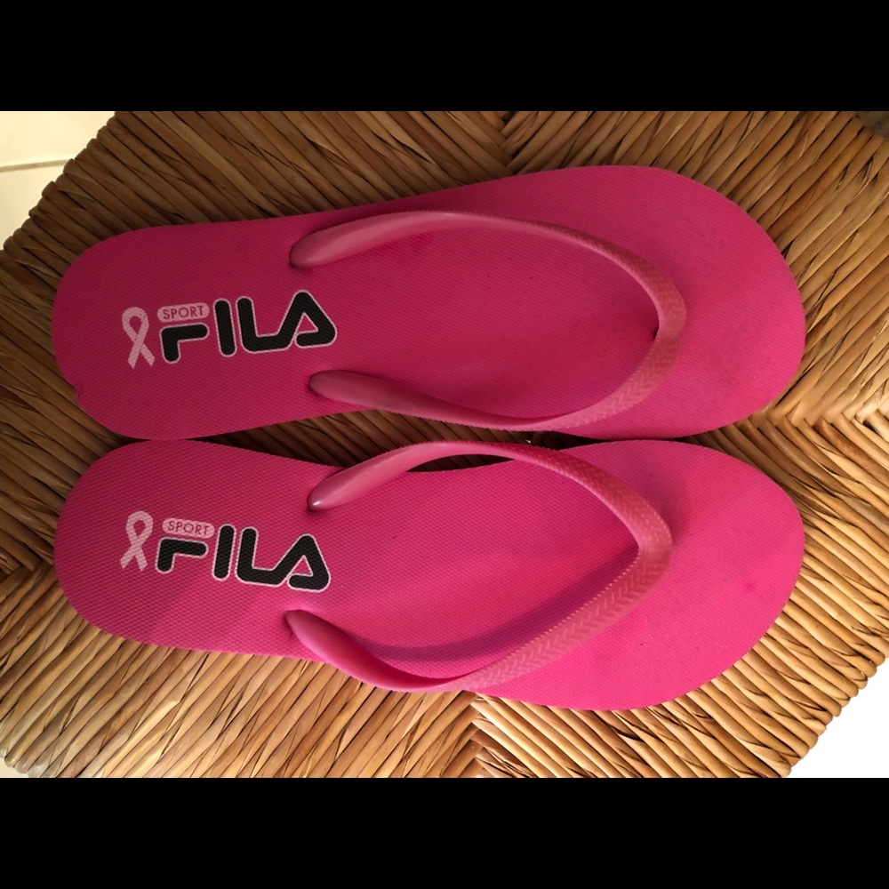Fila flip flops